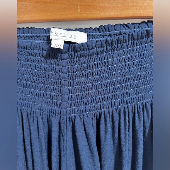 Abbeline navy blue wide leg pull on pants size XS in excellent condition​ - Picture 2 of 3